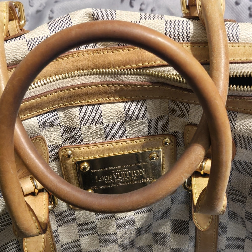 Handbag - Picture 10 of 16